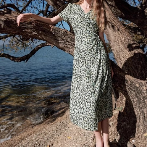 Thessaly™ Green Floral Midi Dress